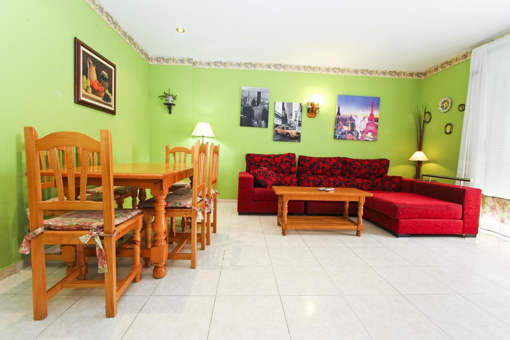 Mar Pineda Planet Costa Dorada Apartman La Pineda Szoba fotó